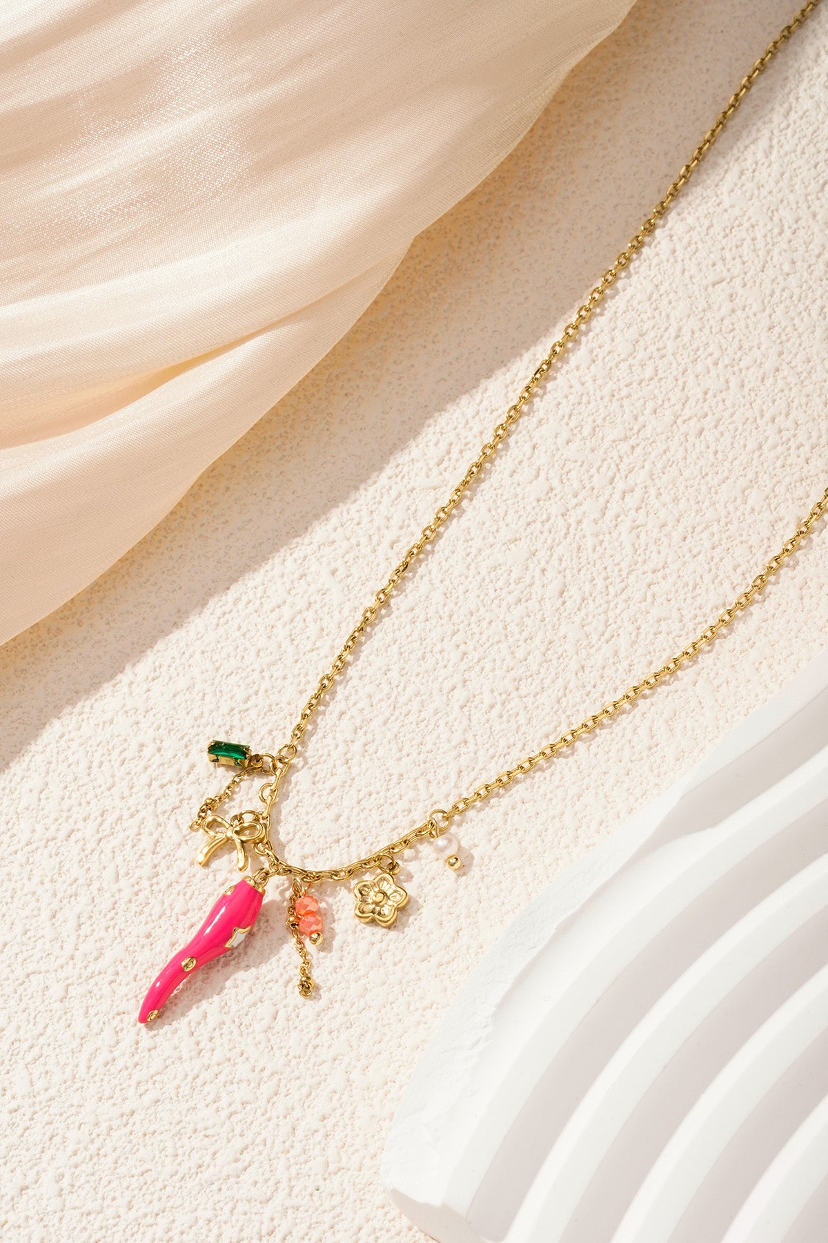 pepper necklace