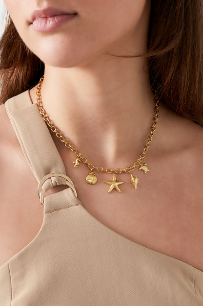 flower necklace