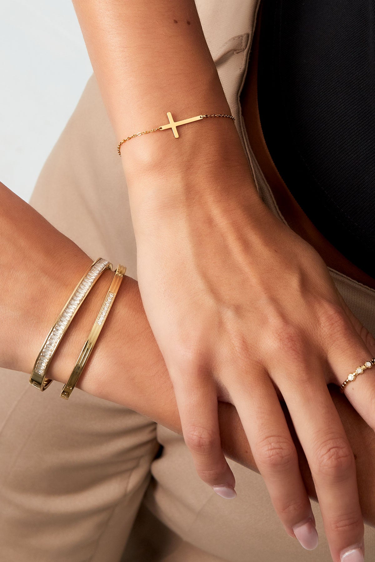 armbandkreuz