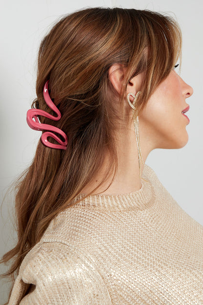 Aesthetic hair clip curl