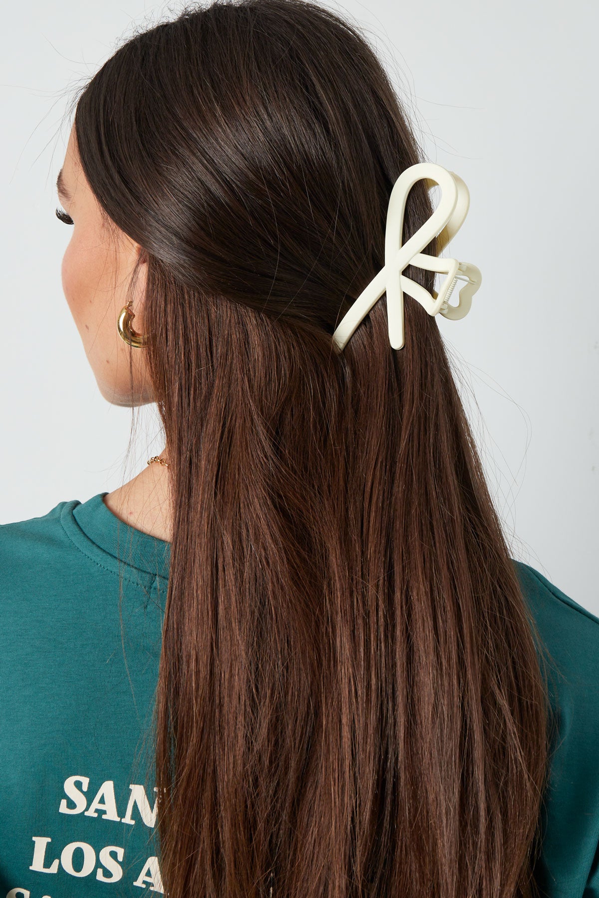 Hair clip curly must