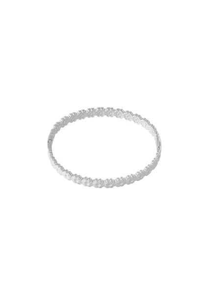 Flower bangle