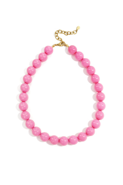 Necklace with large beads