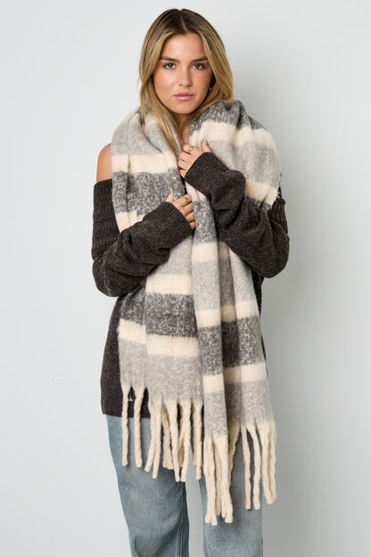 Basic autumn scarf