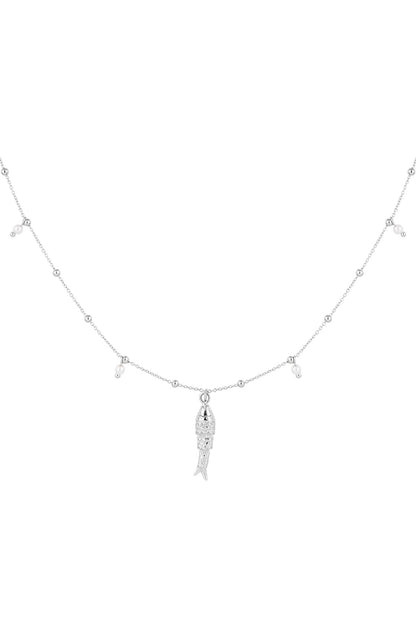 basic necklace with fish