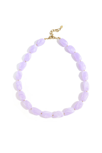 Necklace with organic beads