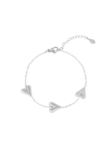 bracelet hearts day