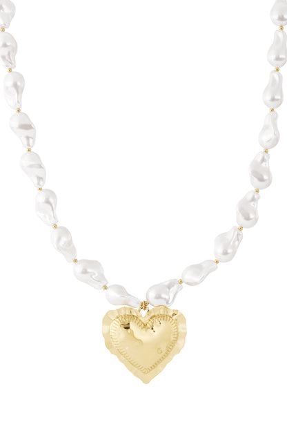 Pearl love Necklace