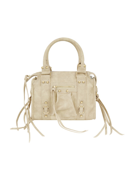 Tasche mit Fransen und Frühlingsakzent