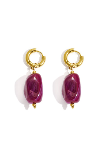 Earrings with organic beads