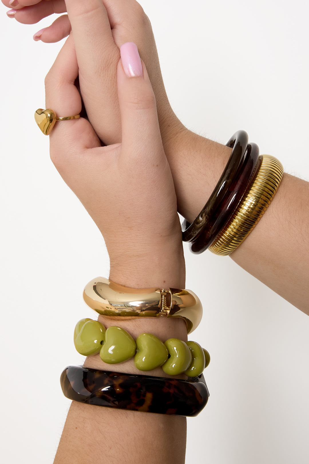 Armband mit großem Herz aus 11 Perlen