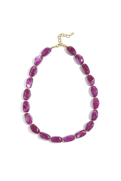 Necklace with organic beads