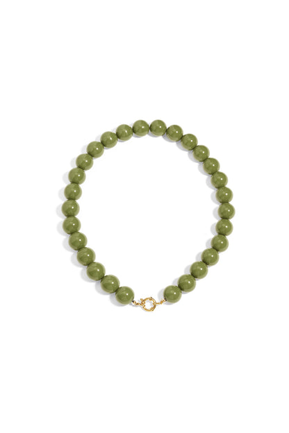 Necklace with large beads and front closure-15mm