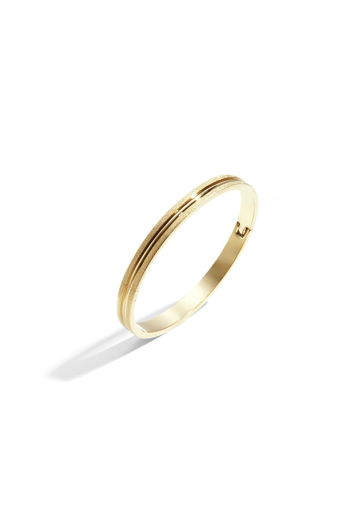 Textured bangle bracelet