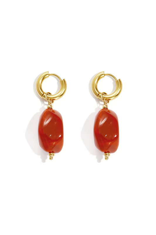 Earrings with organic beads