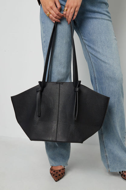 Trendy handbag