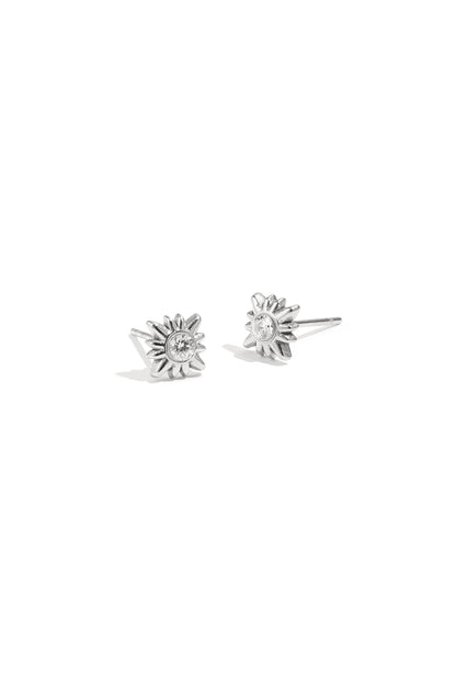 ear studs spark