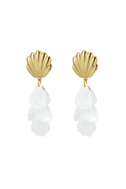 Shell earrings with mother of pearl