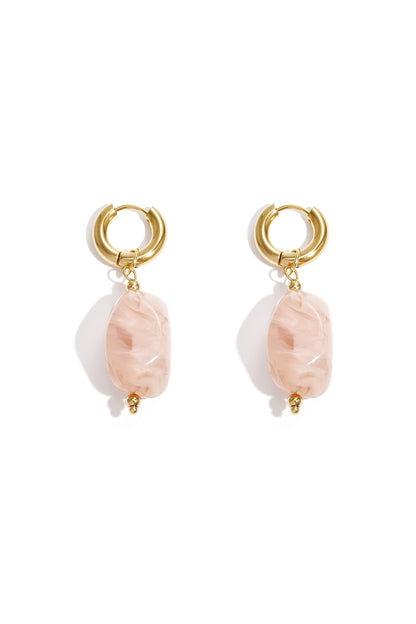 Earrings with organic beads