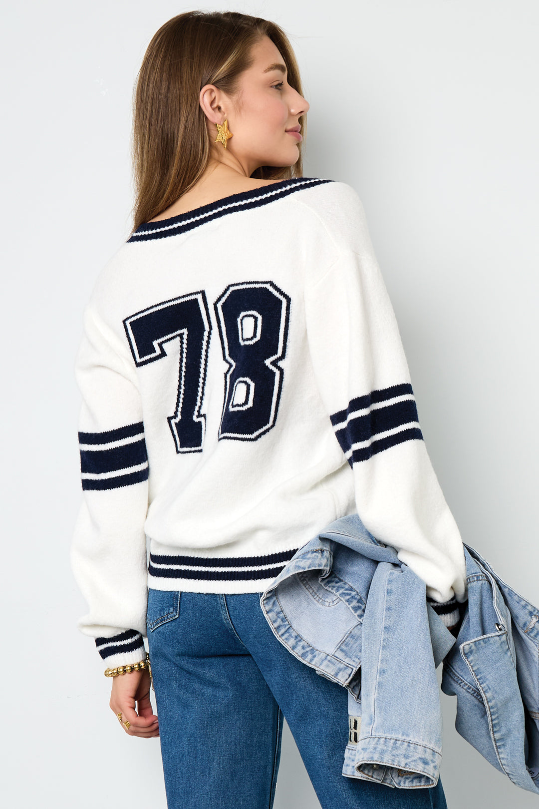 Knitted Polyester Fiber Women's V-Neck Sweater Sporty Contrast Stripes