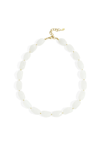 Necklace with organic beads