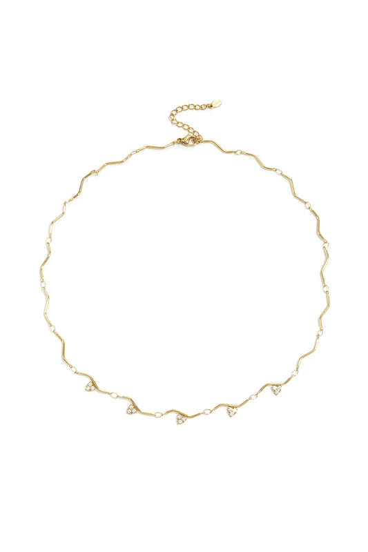 Necklace with zigzag pattern and stones